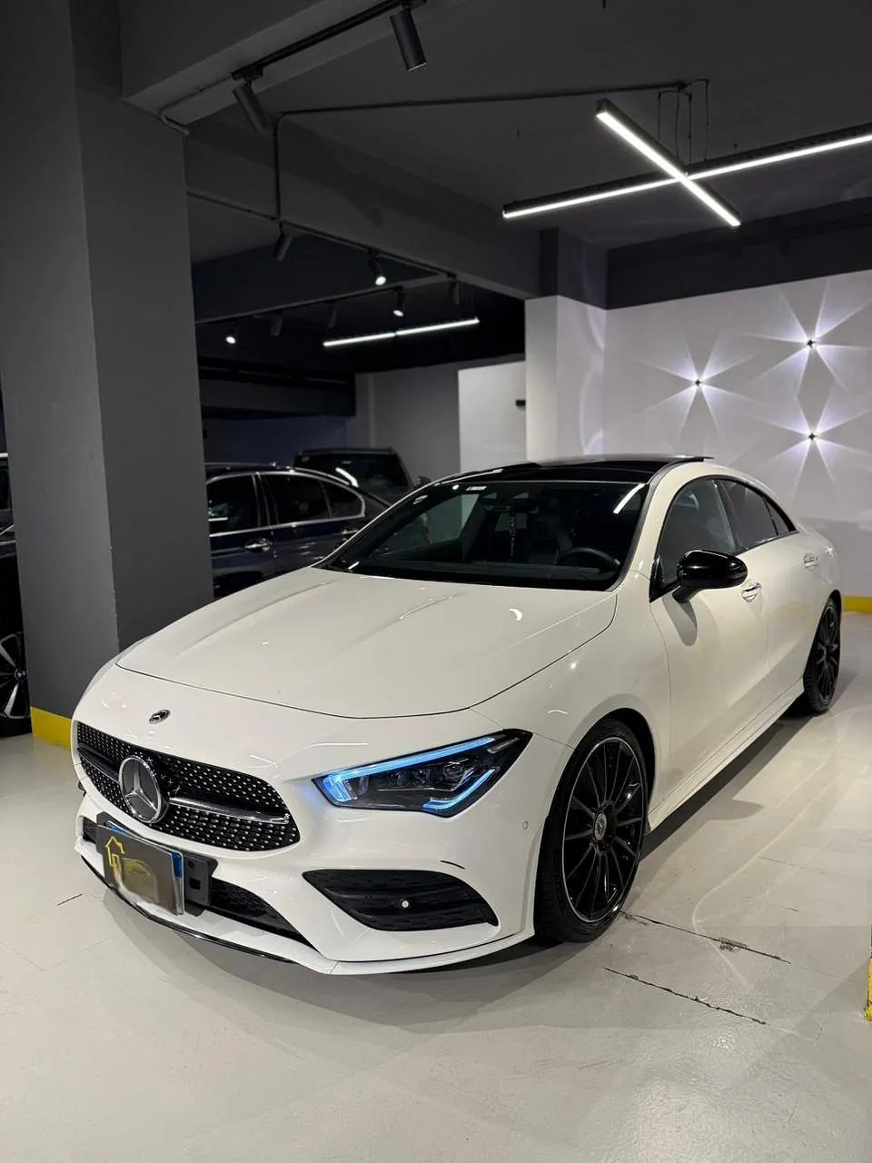 ⭕️ Mercedes Benz CLA200