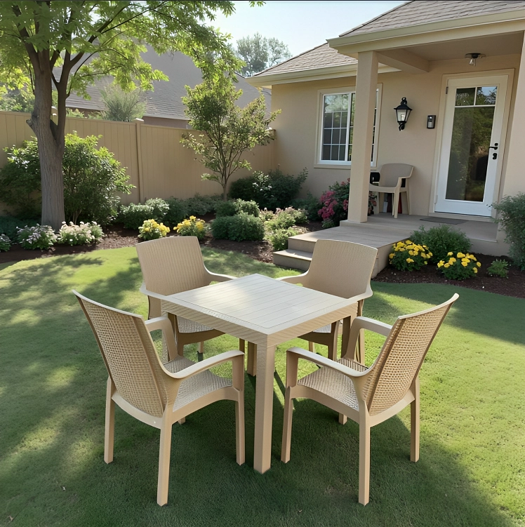 🌿 طقم جلسة خارجية بلاستيك – طاولة مربعة + 4 كراسي منسوجة