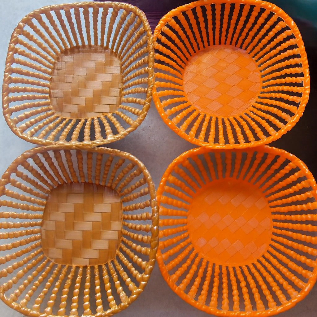 سلال ضيافة وتقديم بلاستيكية - أنيقة وعملية