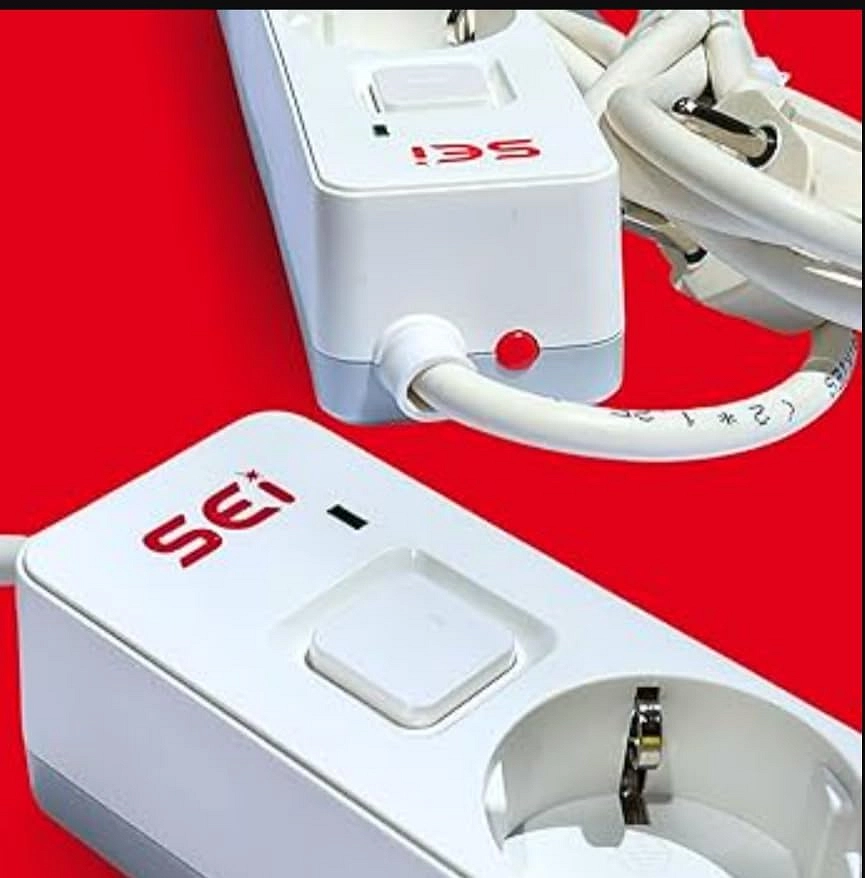 مشترك السويدي كهربائي ٥ مخارج، طول ٢ متر، ٢٣٠ فولت، ١٦ أمبير، أبيض