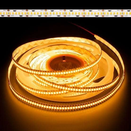 بكرة بروفايل، 5 متر، 240 لمبة،من البينا اضاءة اصفر دافي، ضمان سنتين