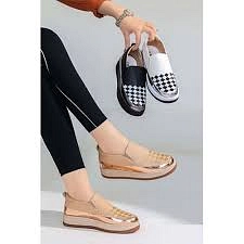 كوتشى حريمى