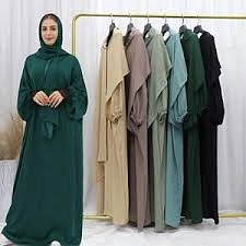 Abayas and Islamic clothing