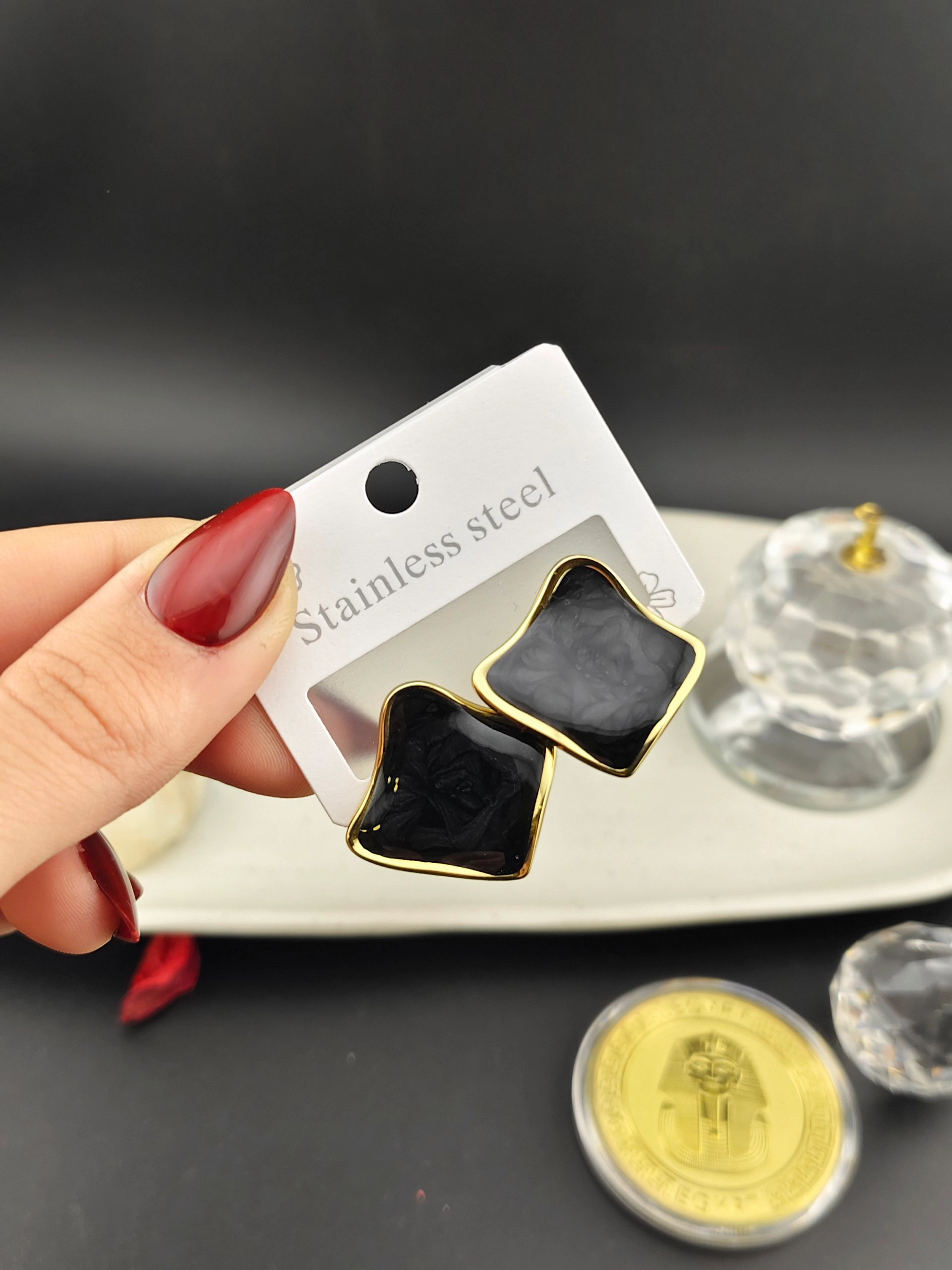 حلقان صدف التريندات