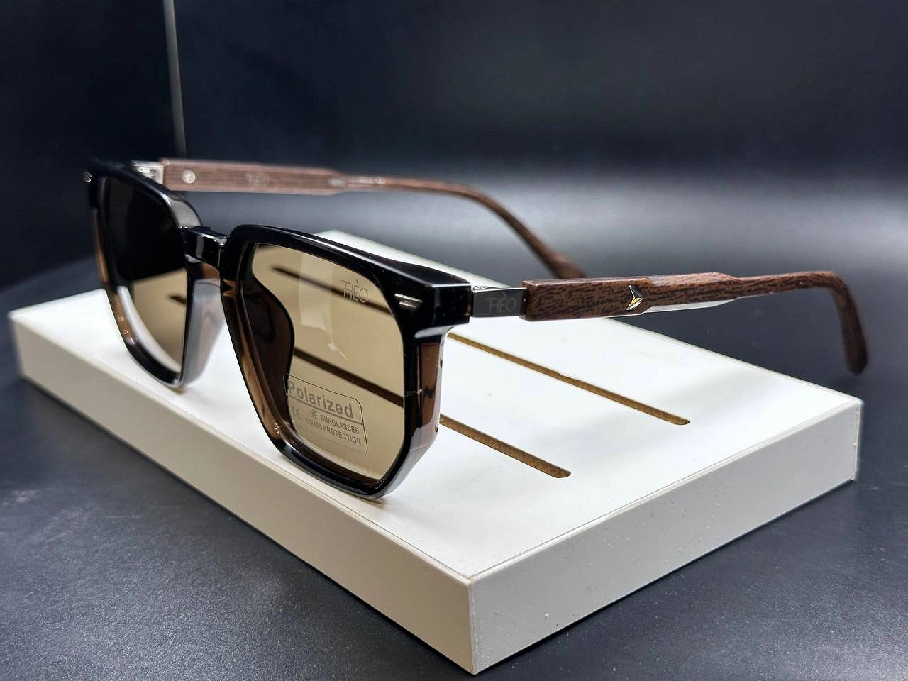 نظارات theo الاورجينال