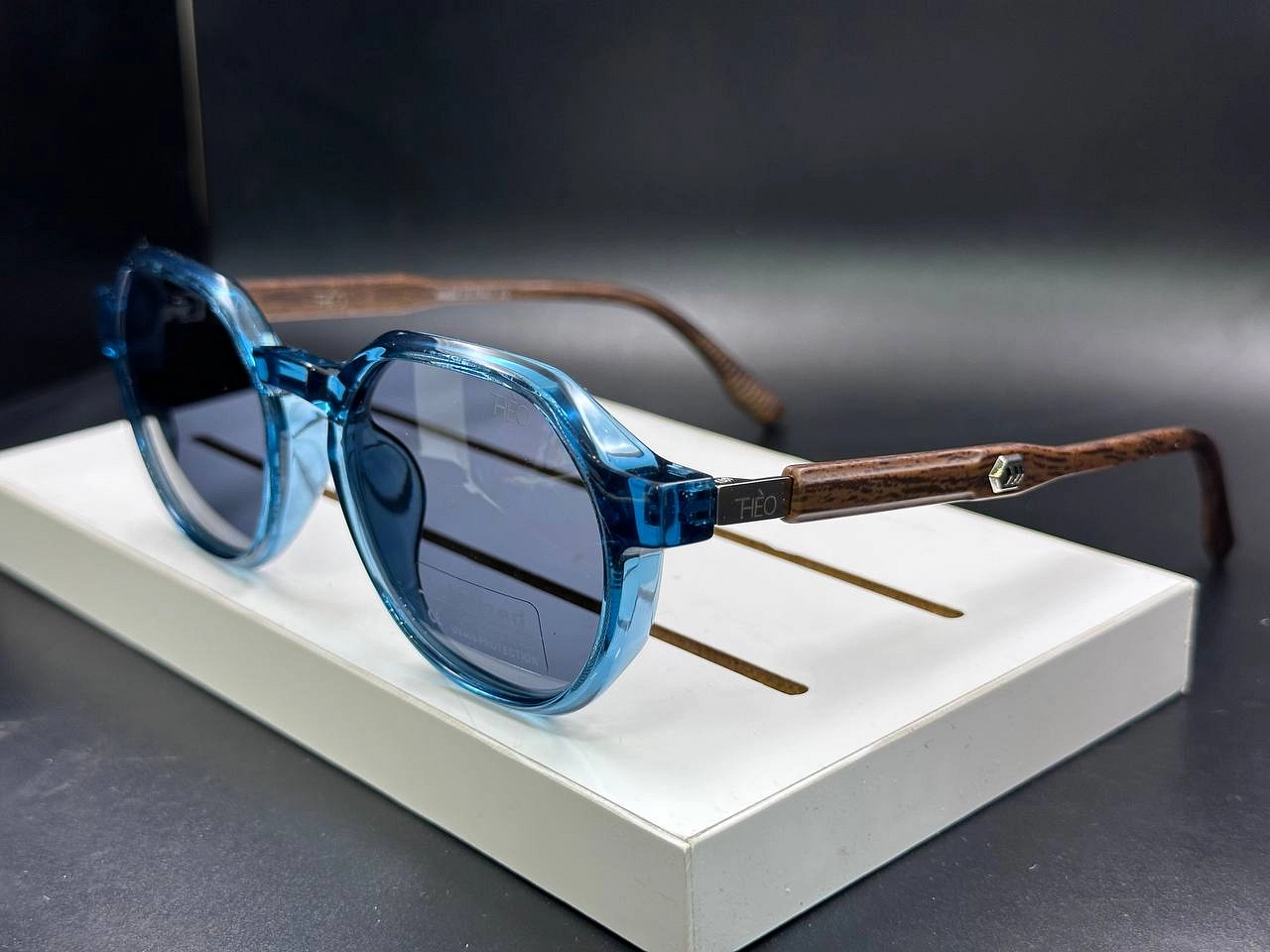 نظارات theo الاورجينال