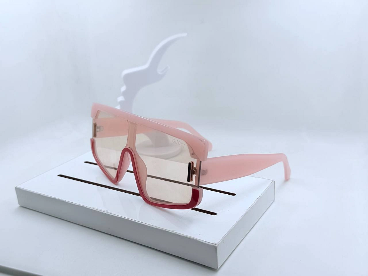 جوتشي     ميرور اورجينال  عدسات uv400 400