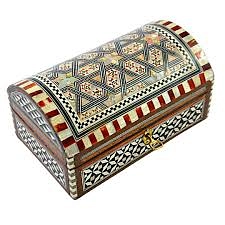 صندوق مجوهرات خشبي