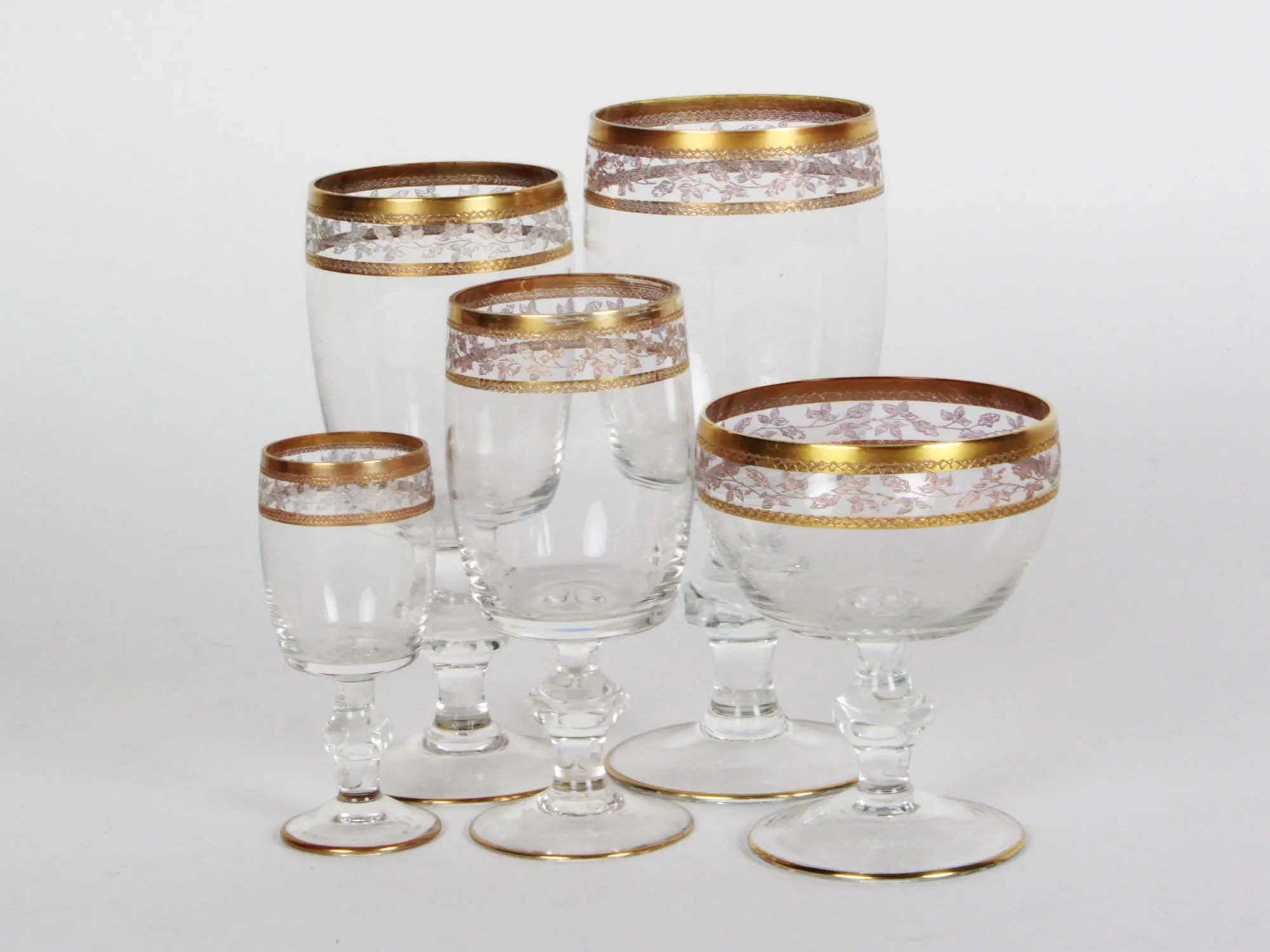 طقم أكواب كريستال محفور