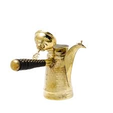 صبّابة قهوة نحاس مطروق