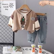 طقم خروج شيك للأطفال