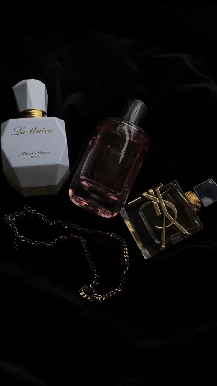 <p>عطرك… بصمتك التي لا تُنسى</p>