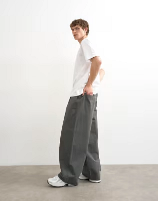 Topman baggy fit trousers with pleats in khaki