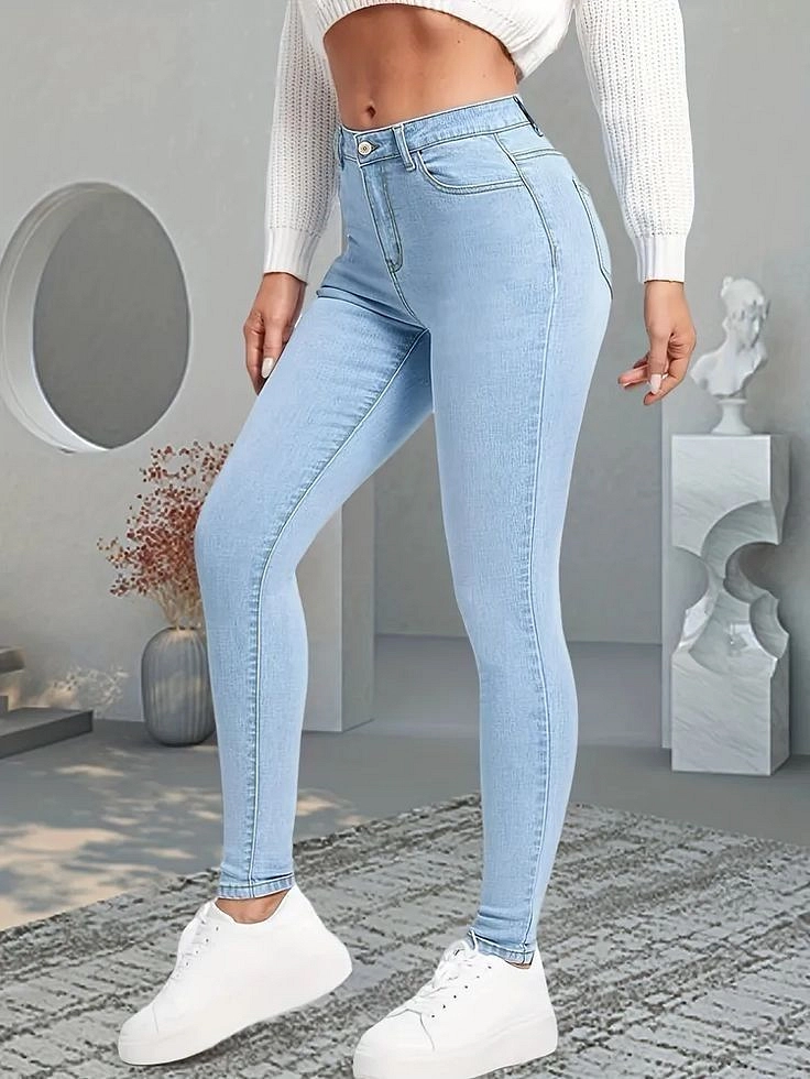 بناطيل نسائي